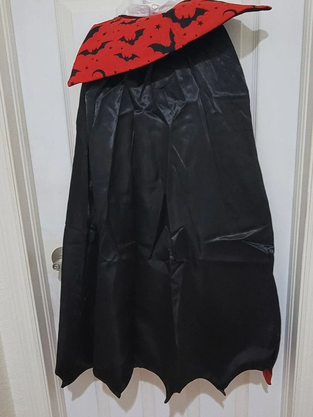 NWT Vampire Halloween Costume By Spooktacular Creations SZ S 5-7 Yrs